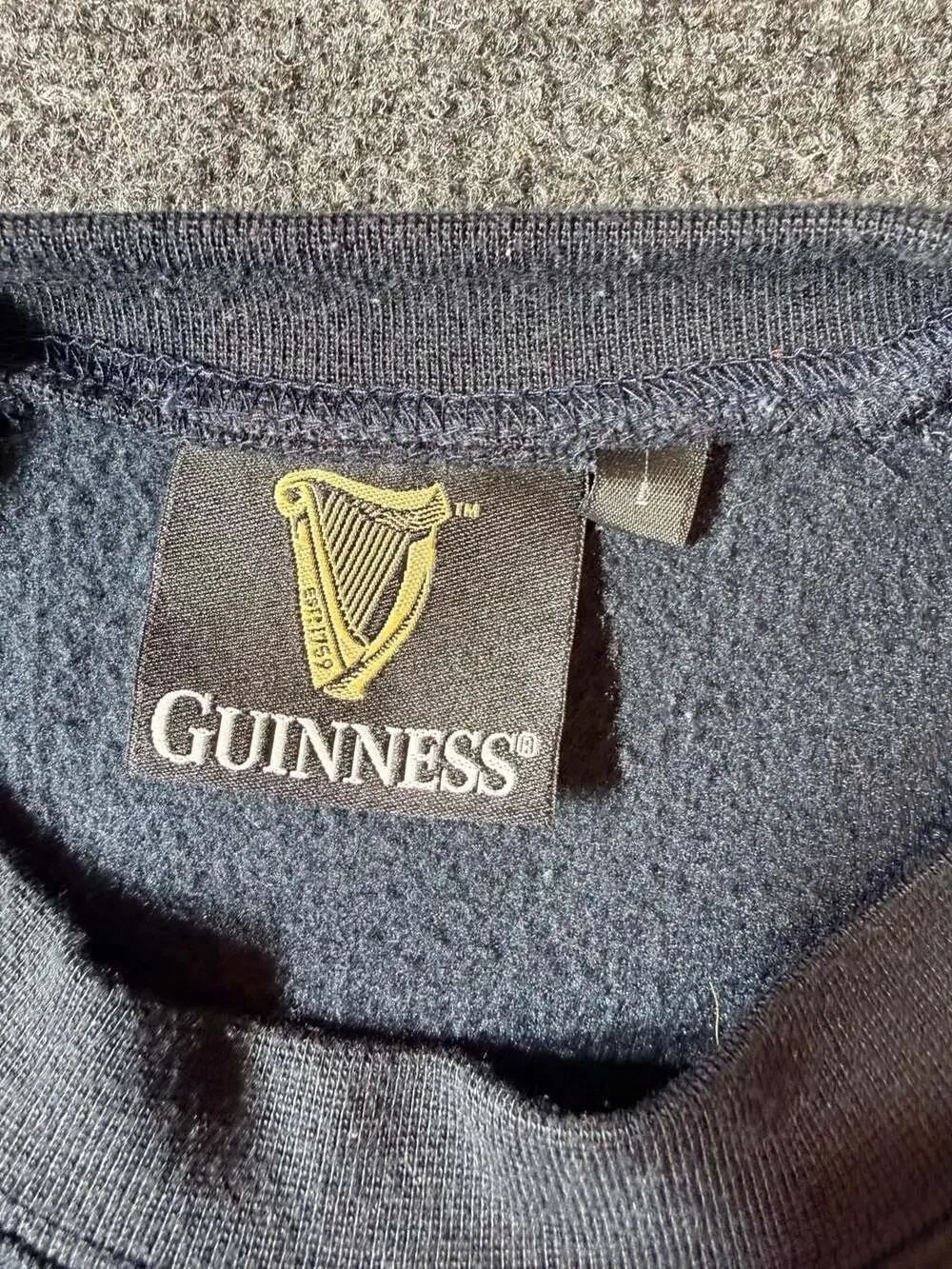 Guinness Black Graphic Pullover  Crewneck Sweatshirt size Large